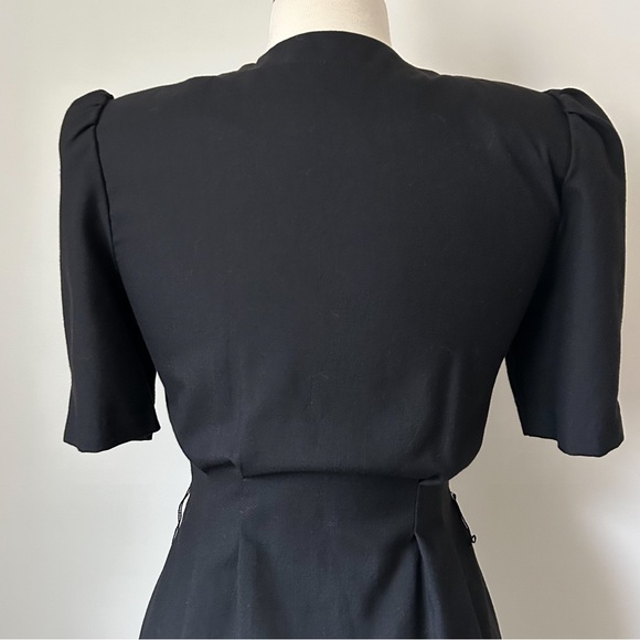 Vintage 60s Black Wiggle Dress • Size S - Picture 3 of 5